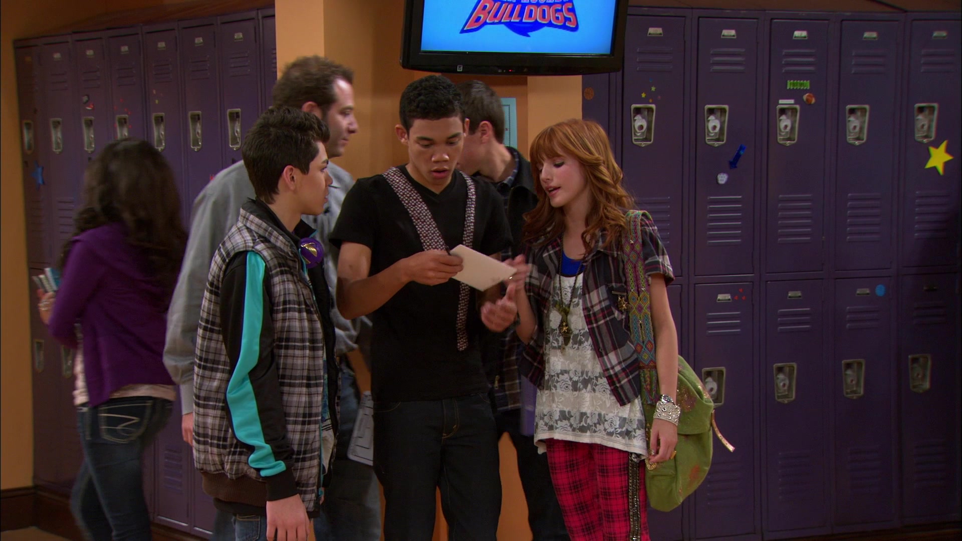 Shake_It_Up_S01E18_1080p_BTD_002043.jpg Shake_It_Up_S01E18_1080p_BTD_002043.jpg