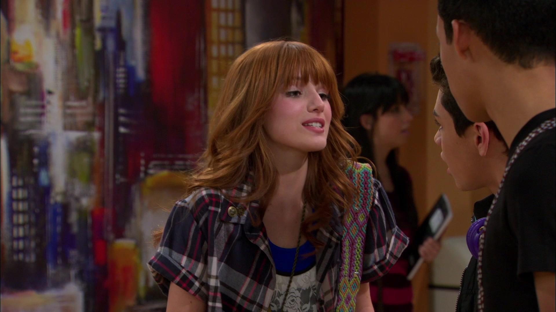Shake_It_Up_S01E18_1080p_BTD_002104.jpg