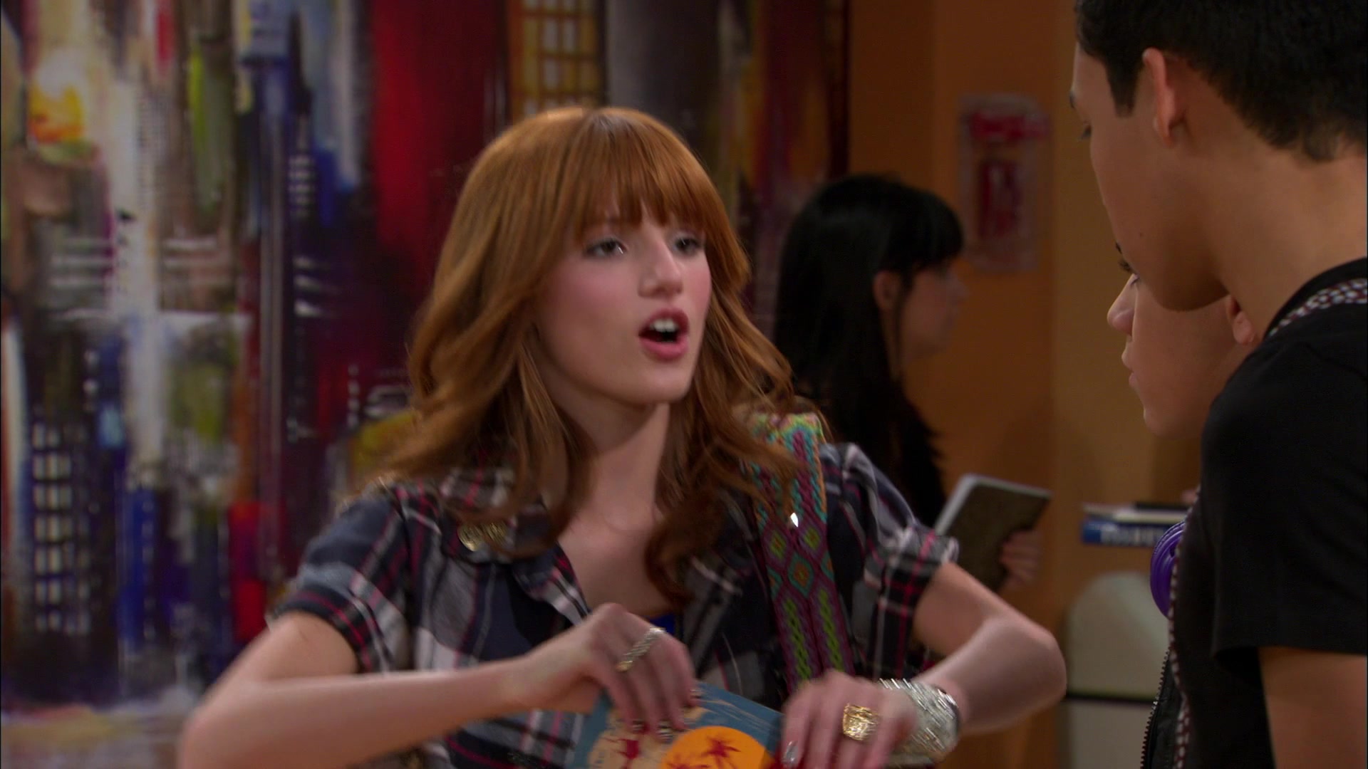 Shake_It_Up_S01E18_1080p_BTD_002131.jpg Shake_It_Up_S01E18_1080p_BTD_002131.jpg