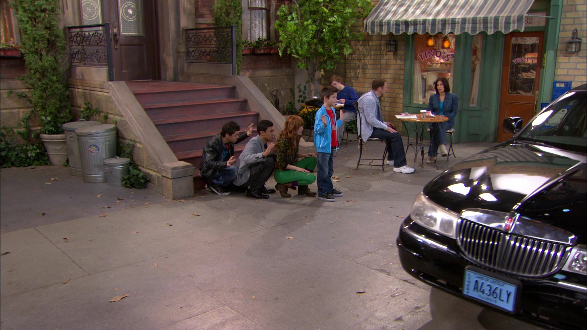 Shake_It_Up_S01E18_1080p_BTD_002771.jpg Shake_It_Up_S01E18_1080p_BTD_002771.jpg