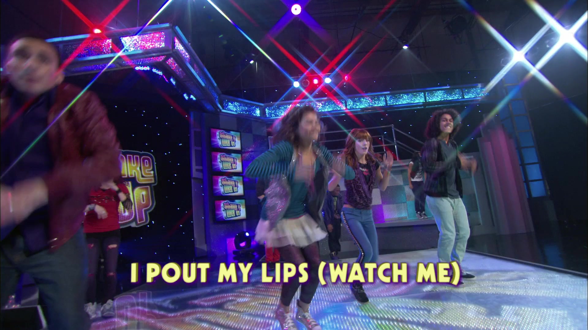Shake_It_Up_S01E19_1080p_000088.jpg Shake_It_Up_S01E19_1080p_000088.jpg