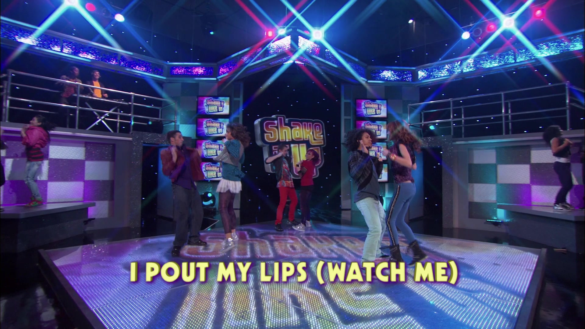 Shake_It_Up_S01E19_1080p_000122.jpg