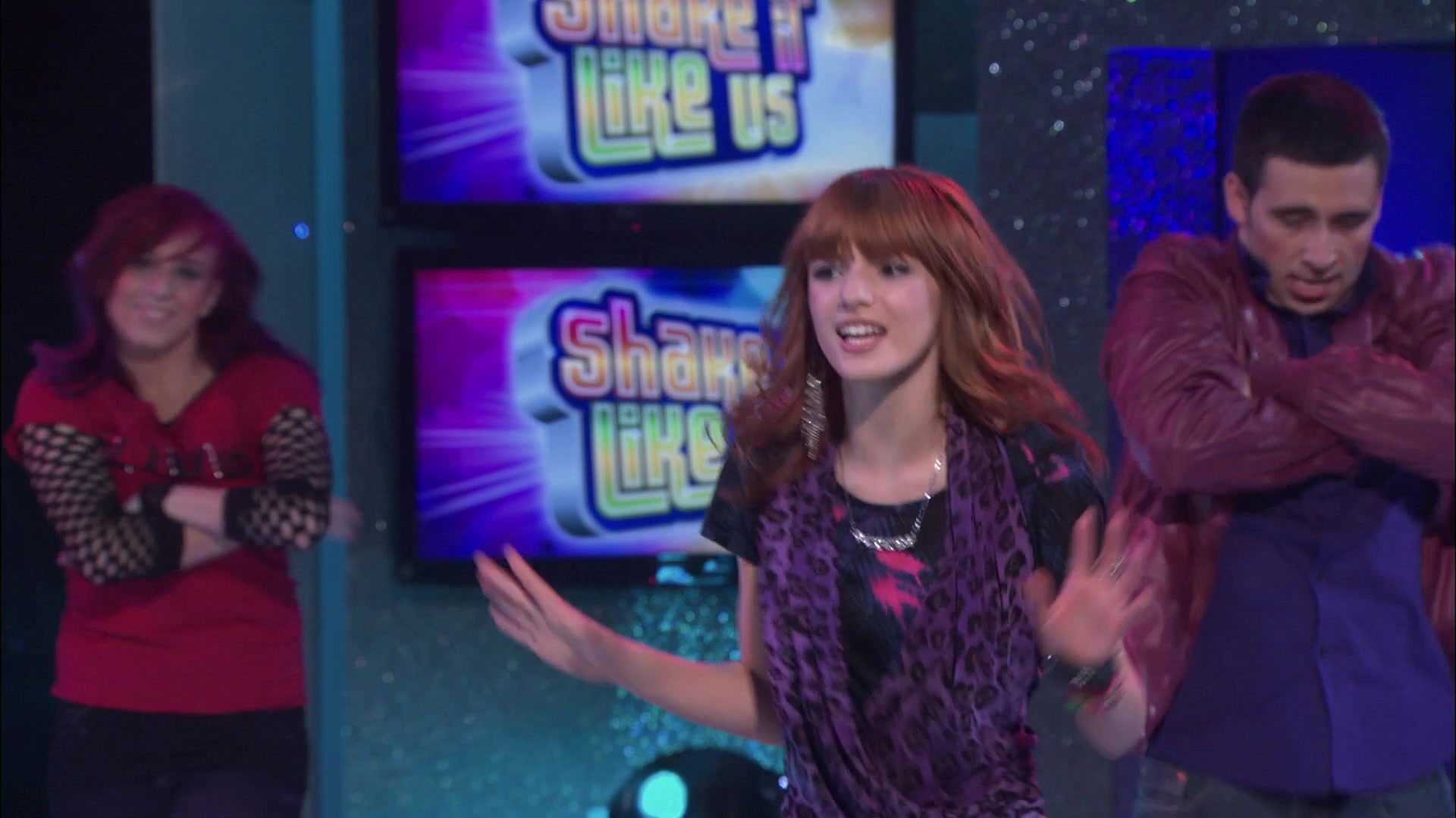 Shake_It_Up_S01E19_1080p_000178.jpg Shake_It_Up_S01E19_1080p_000178.jpg