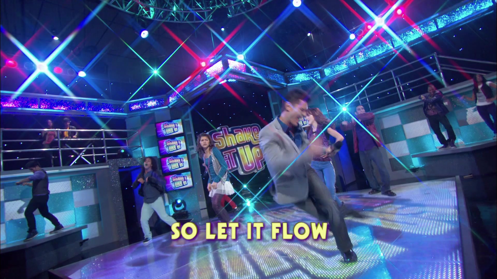Shake_It_Up_S01E19_1080p_000198.jpg Shake_It_Up_S01E19_1080p_000198.jpg