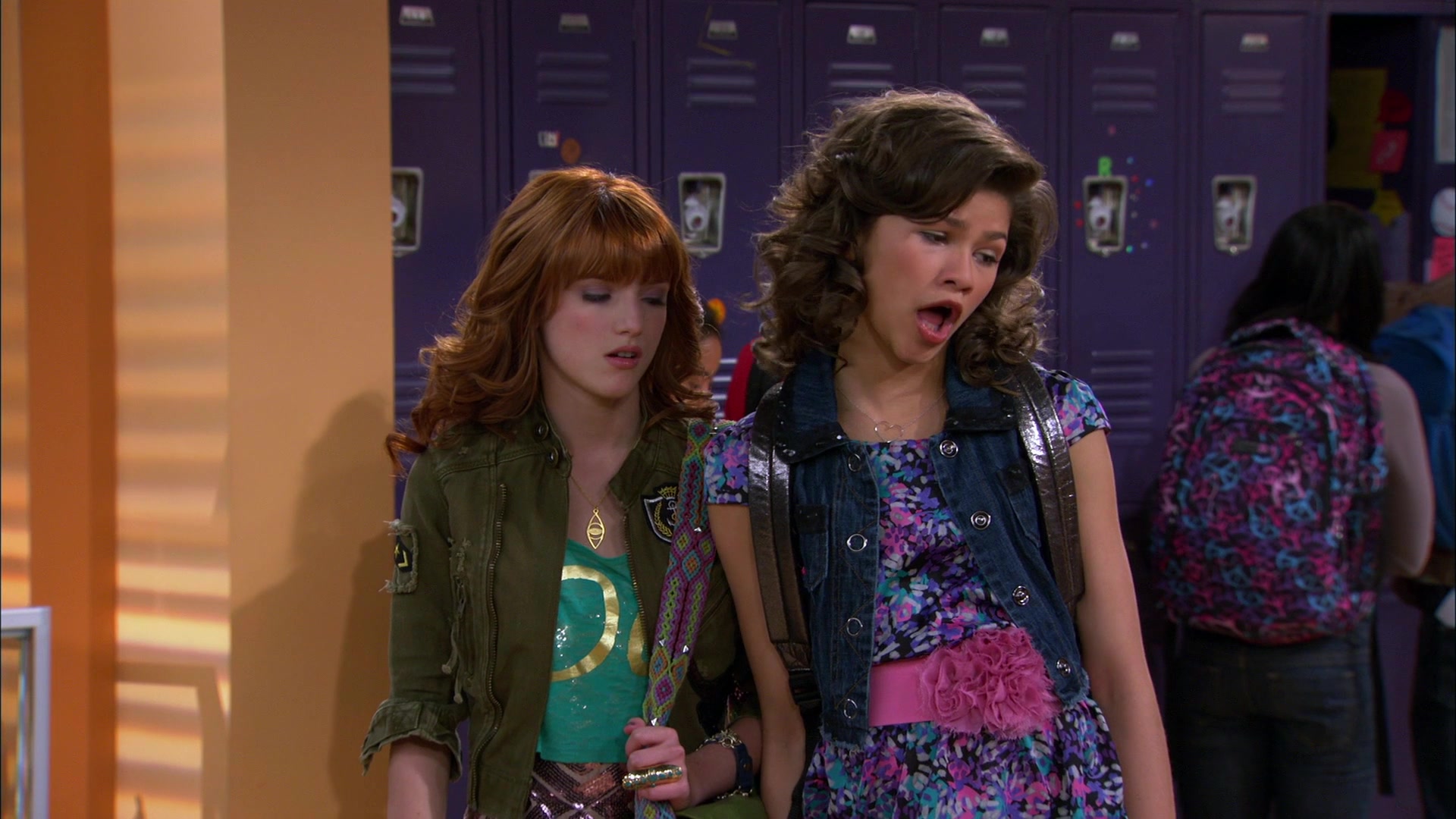 Shake_It_Up_S01E19_1080p_000364.jpg Shake_It_Up_S01E19_1080p_000364.jpg