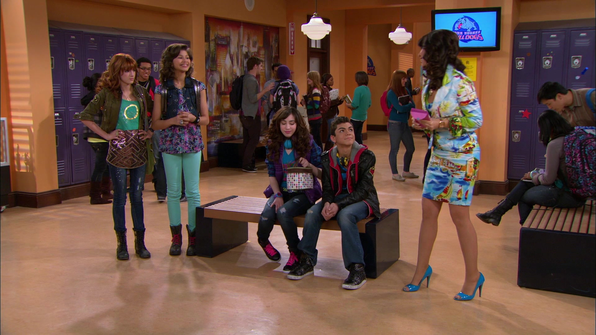 Shake_It_Up_S01E19_1080p_000426.jpg