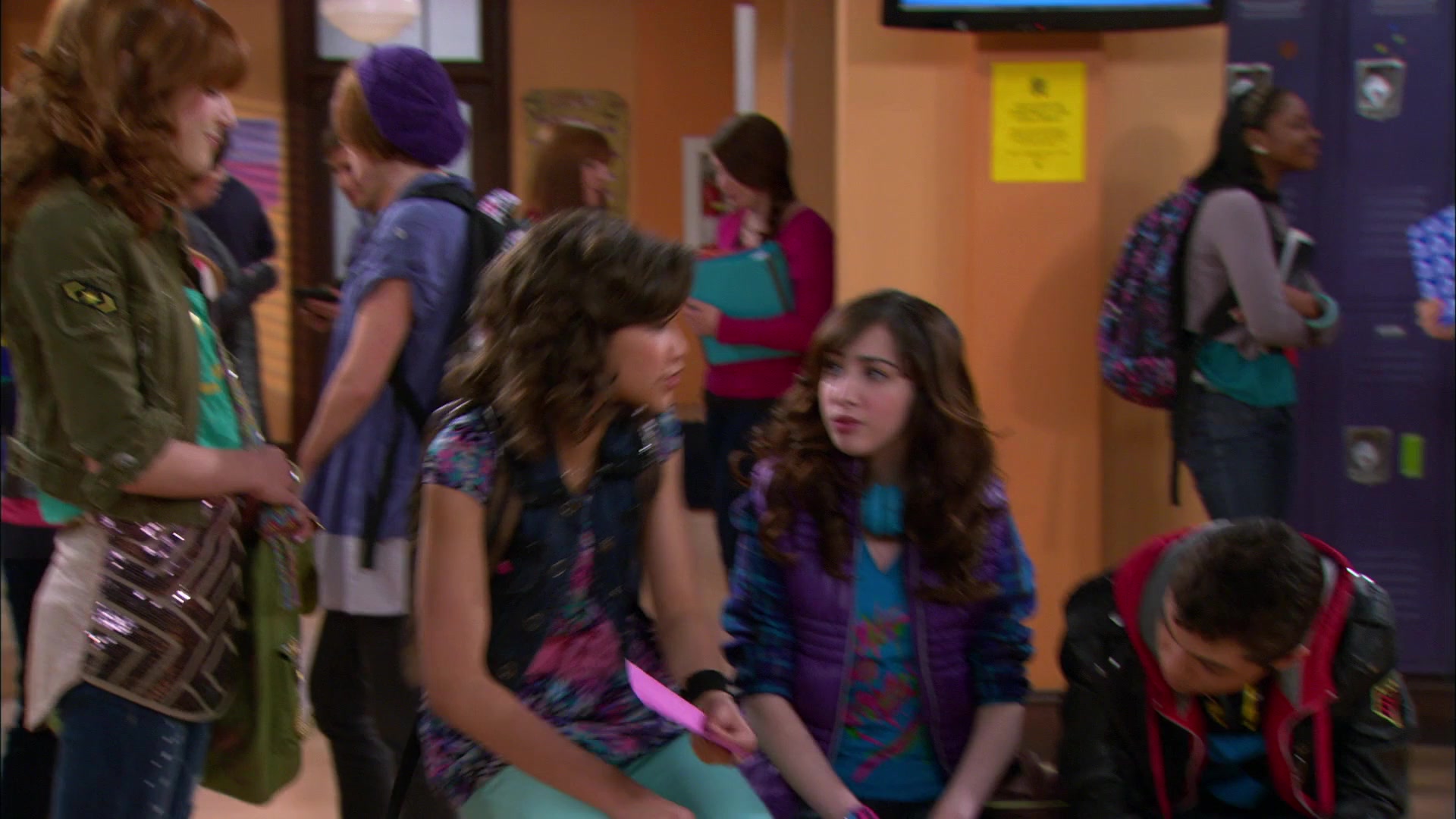 Shake_It_Up_S01E19_1080p_000594.jpg