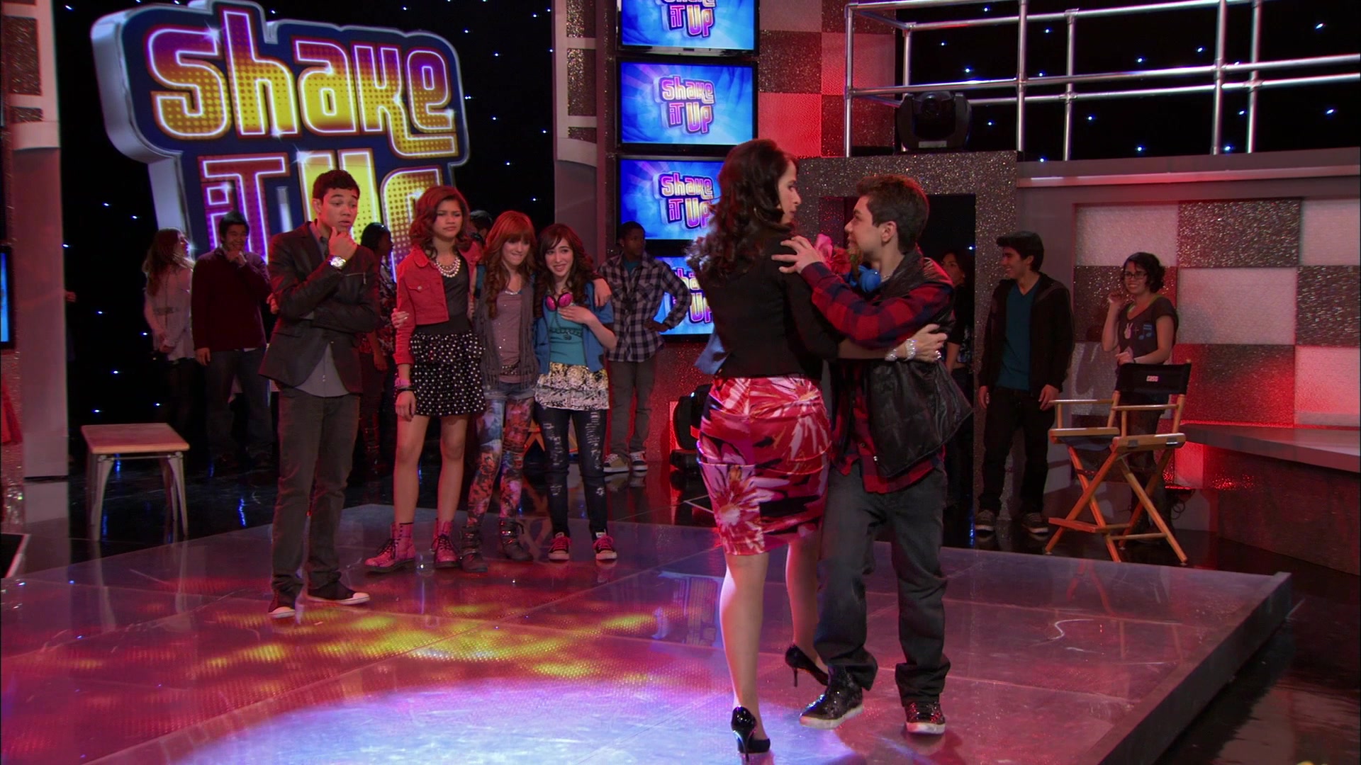 Shake_It_Up_S01E19_1080p_002923.jpg