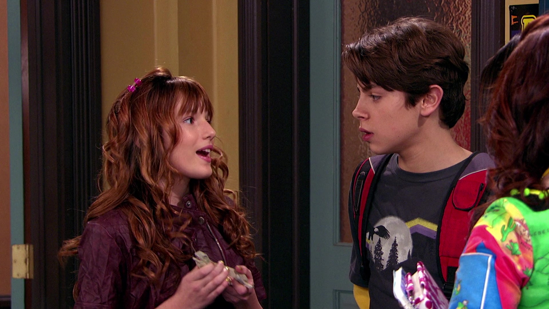 Wizards_of_Waverly_Place_S03E20_Maxs_Secret_Girlfriend_1080p_BTD_000279.jpg