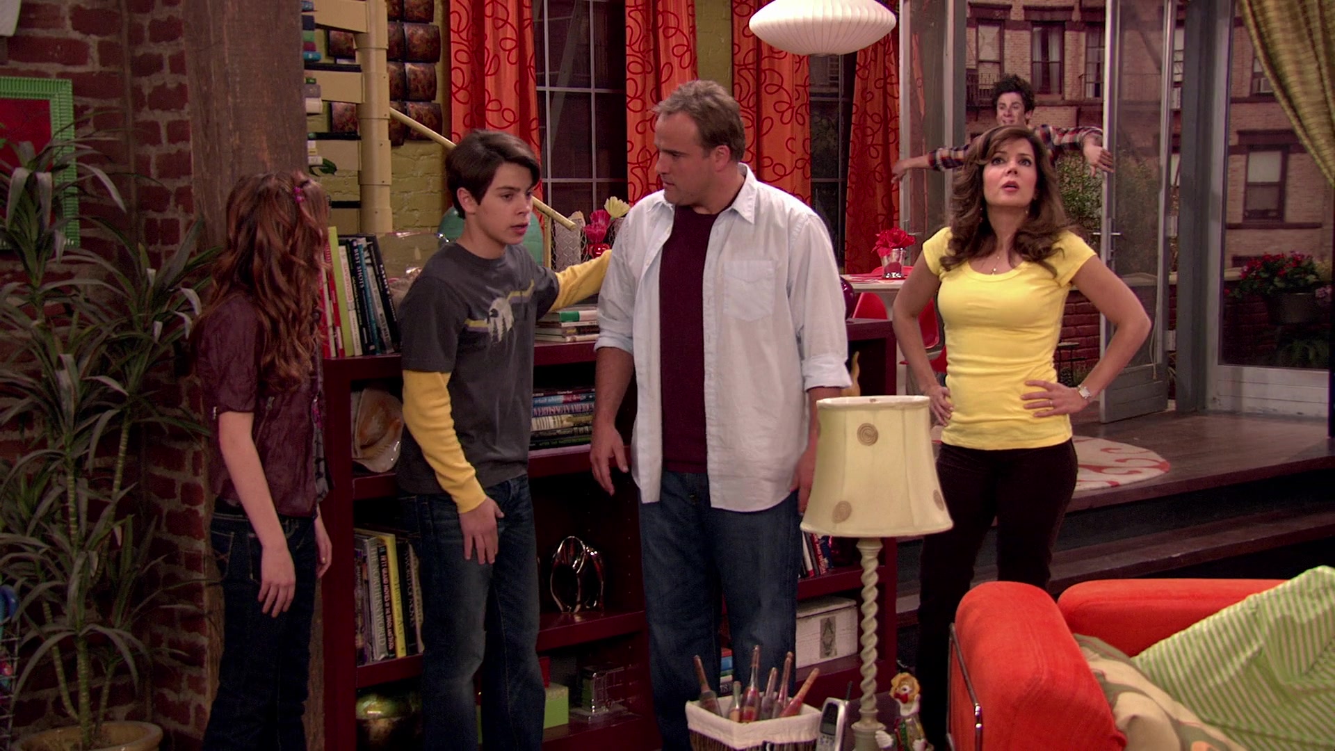 Wizards_of_Waverly_Place_S03E20_Maxs_Secret_Girlfriend_1080p_BTD_002427.jpg Wizards_of_Waverly_Place_S03E20_Maxs_Secret_Girlfriend_1080p_BTD_002427.jpg