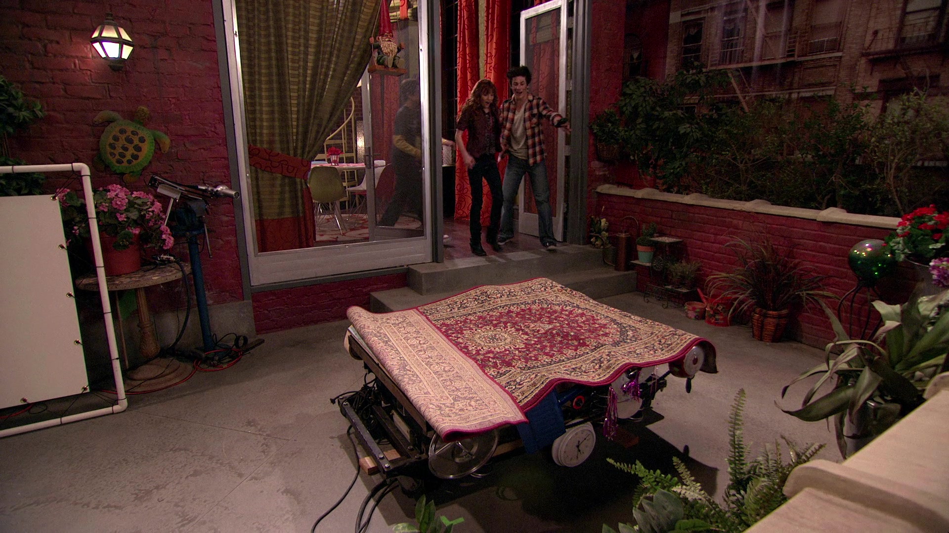 Wizards_of_Waverly_Place_S03E20_Maxs_Secret_Girlfriend_1080p_BTD_002441.jpg Wizards_of_Waverly_Place_S03E20_Maxs_Secret_Girlfriend_1080p_BTD_002441.jpg