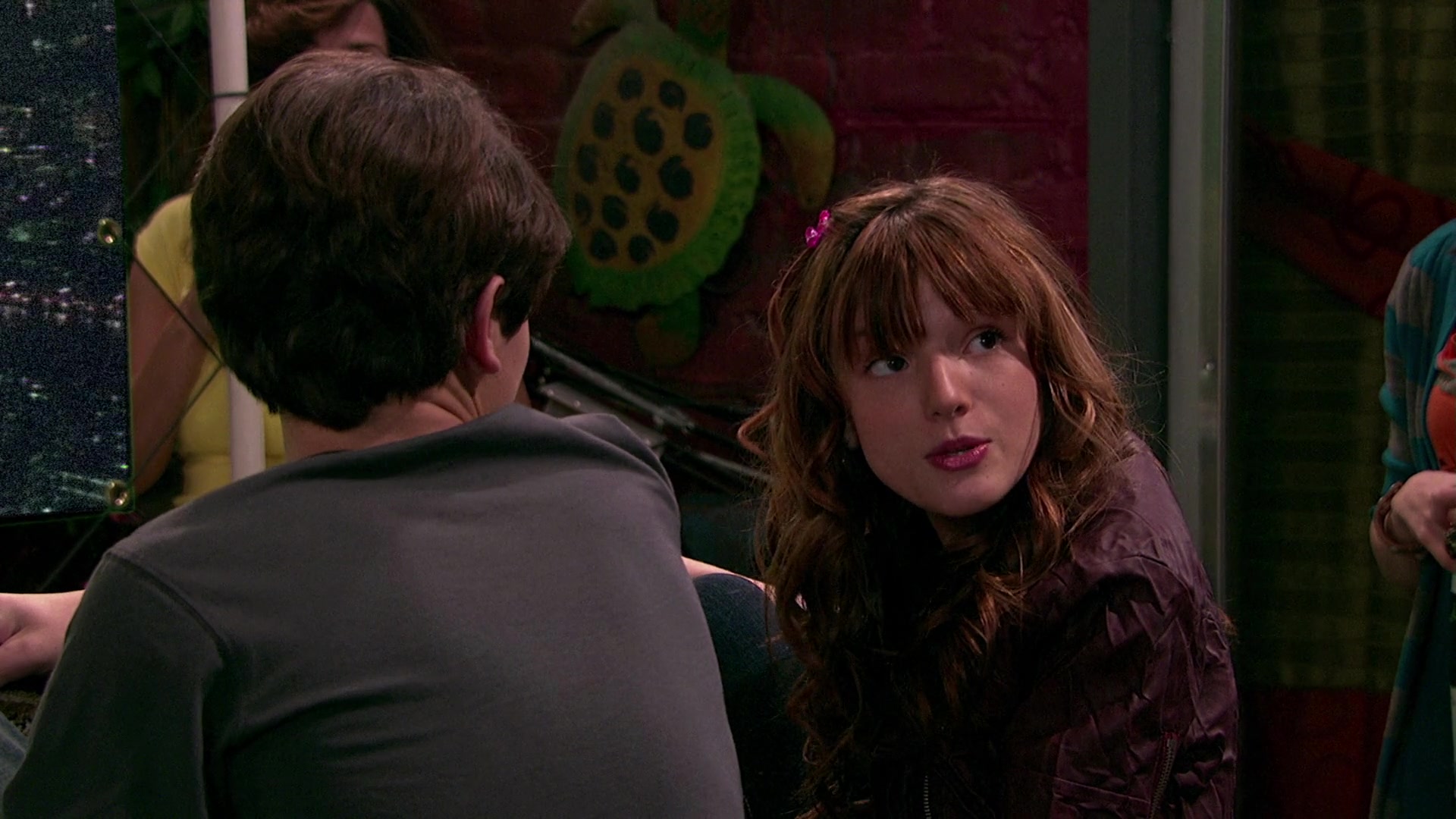 Wizards_of_Waverly_Place_S03E20_Maxs_Secret_Girlfriend_1080p_BTD_002646.jpg Wizards_of_Waverly_Place_S03E20_Maxs_Secret_Girlfriend_1080p_BTD_002646.jpg