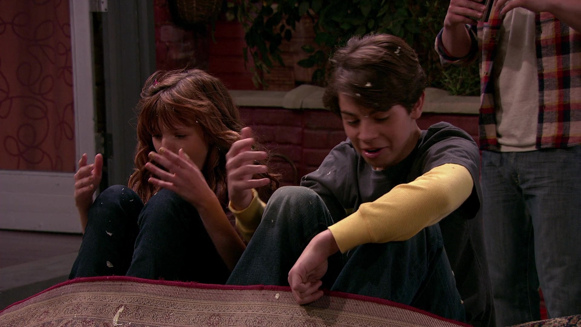 Wizards_of_Waverly_Place_S03E20_Maxs_Secret_Girlfriend_1080p_BTD_002709.jpg Wizards_of_Waverly_Place_S03E20_Maxs_Secret_Girlfriend_1080p_BTD_002709.jpg