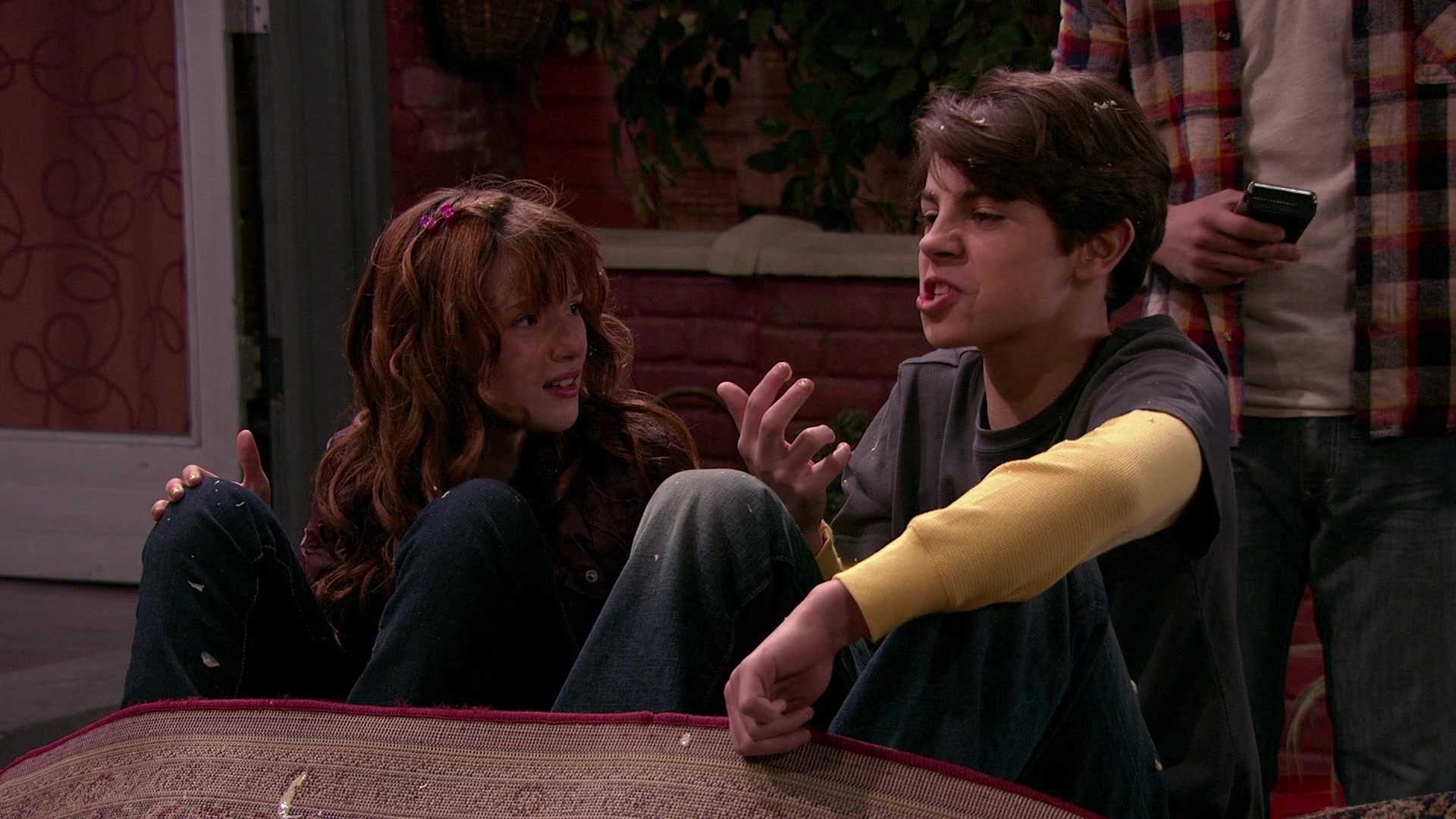 Wizards_of_Waverly_Place_S03E20_Maxs_Secret_Girlfriend_1080p_BTD_002729.jpg Wizards_of_Waverly_Place_S03E20_Maxs_Secret_Girlfriend_1080p_BTD_002729.jpg