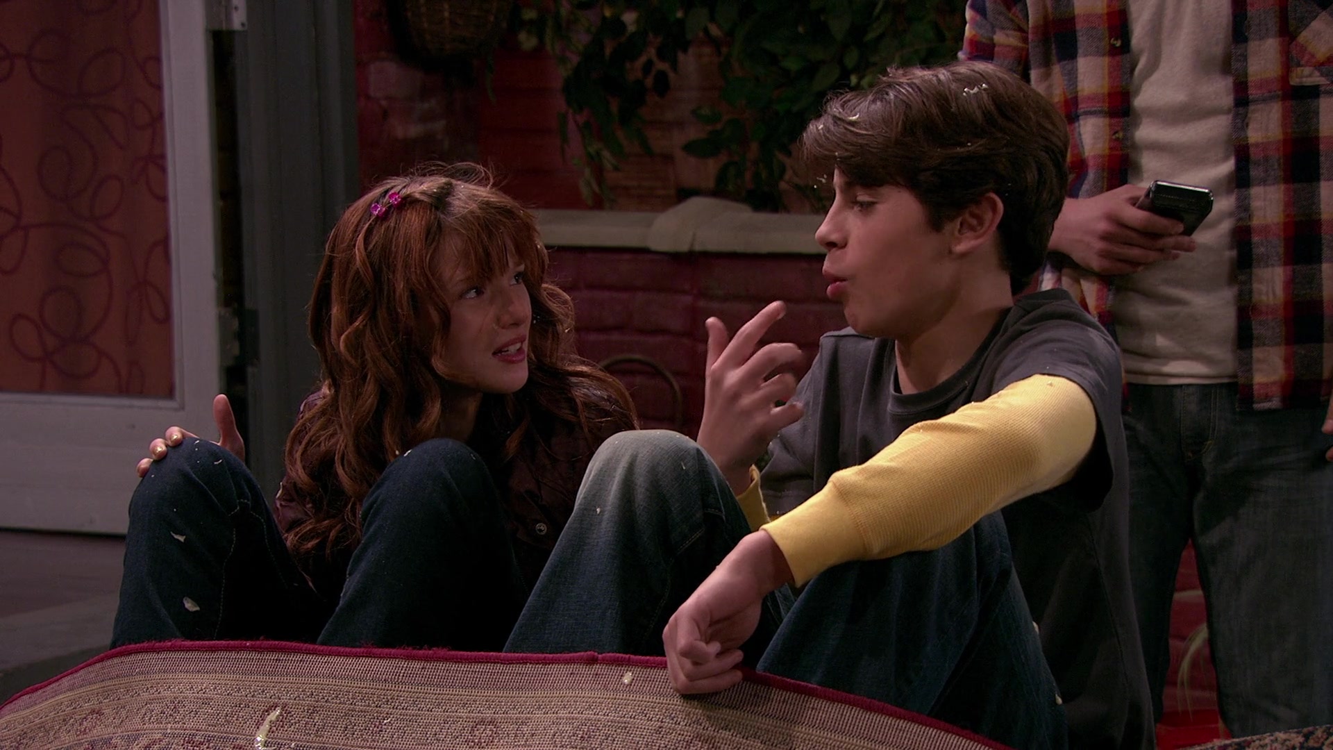 Wizards_of_Waverly_Place_S03E20_Maxs_Secret_Girlfriend_1080p_BTD_002731.jpg Wizards_of_Waverly_Place_S03E20_Maxs_Secret_Girlfriend_1080p_BTD_002731.jpg