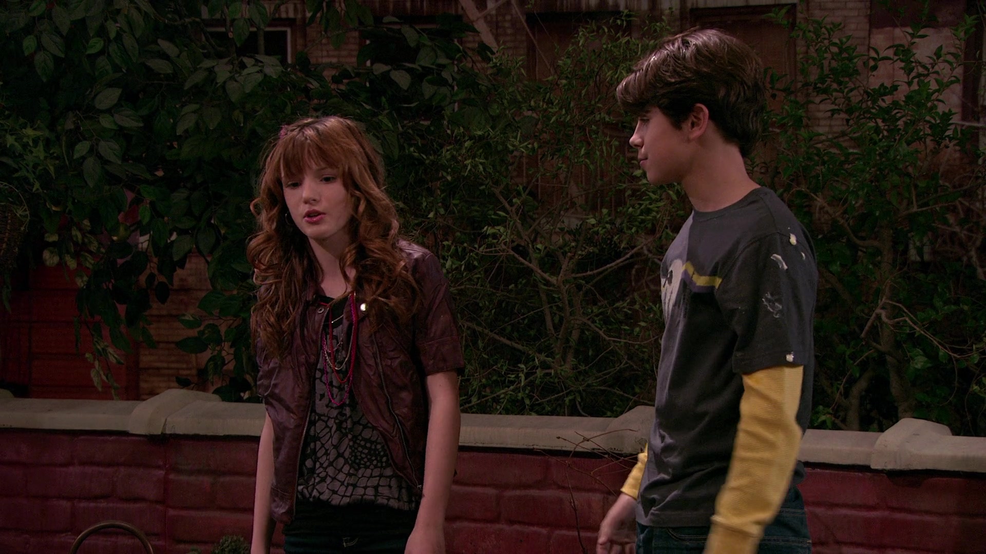 Wizards_of_Waverly_Place_S03E20_Maxs_Secret_Girlfriend_1080p_BTD_002760.jpg Wizards_of_Waverly_Place_S03E20_Maxs_Secret_Girlfriend_1080p_BTD_002760.jpg