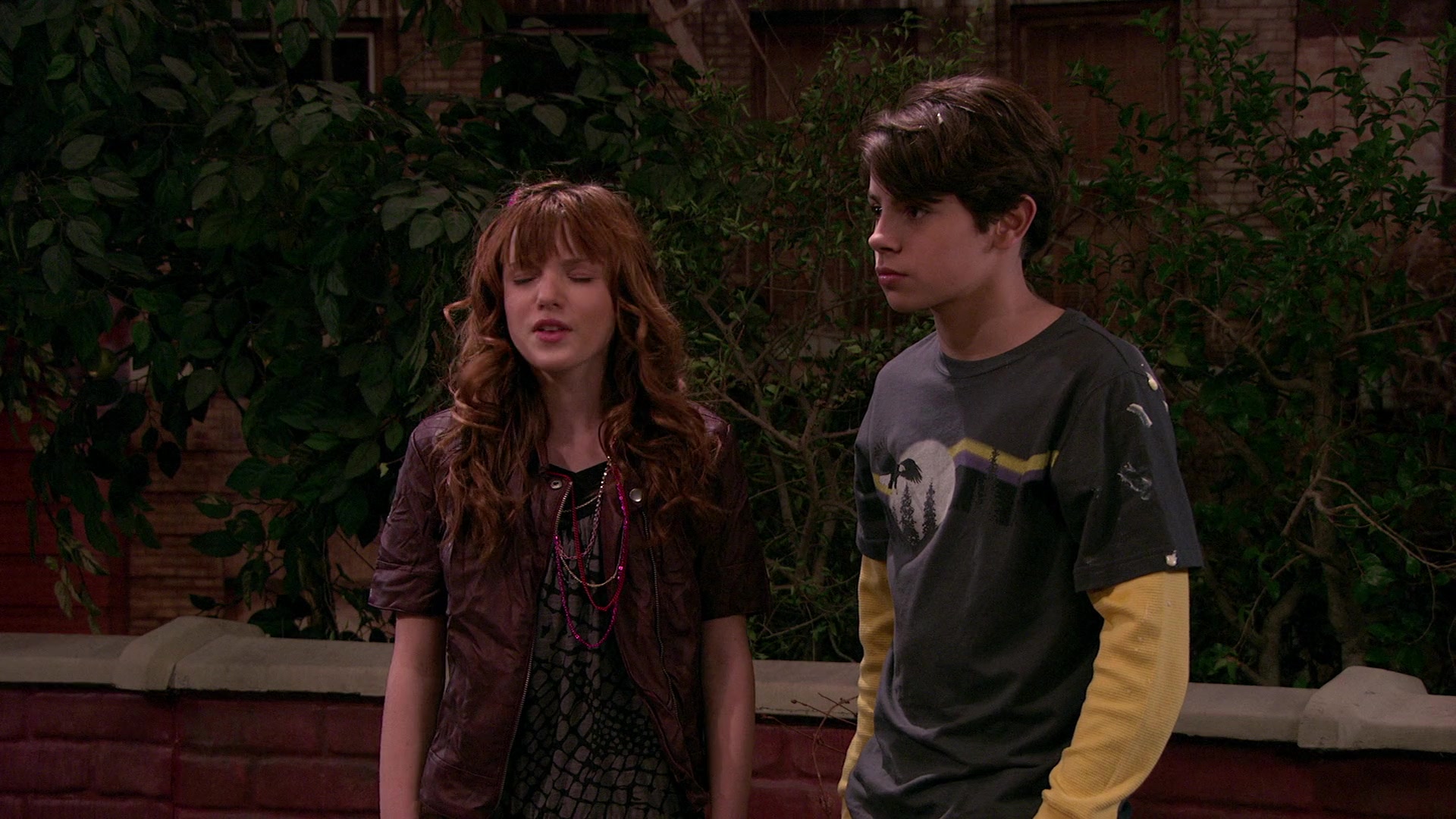 Wizards_of_Waverly_Place_S03E20_Maxs_Secret_Girlfriend_1080p_BTD_002775.jpg Wizards_of_Waverly_Place_S03E20_Maxs_Secret_Girlfriend_1080p_BTD_002775.jpg