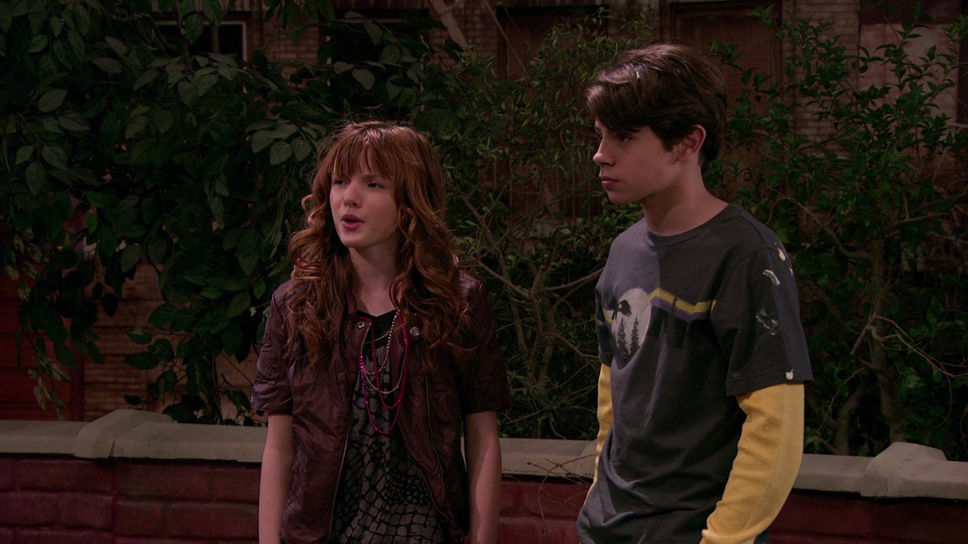 Wizards_of_Waverly_Place_S03E20_Maxs_Secret_Girlfriend_1080p_BTD_002777.jpg Wizards_of_Waverly_Place_S03E20_Maxs_Secret_Girlfriend_1080p_BTD_002777.jpg