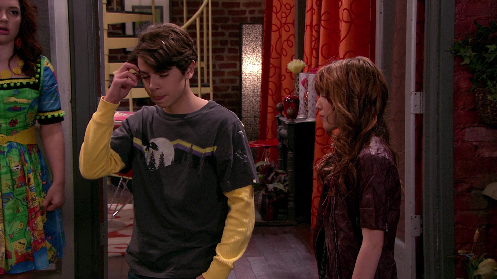 Wizards_of_Waverly_Place_S03E20_Maxs_Secret_Girlfriend_1080p_BTD_002844.jpg Wizards_of_Waverly_Place_S03E20_Maxs_Secret_Girlfriend_1080p_BTD_002844.jpg