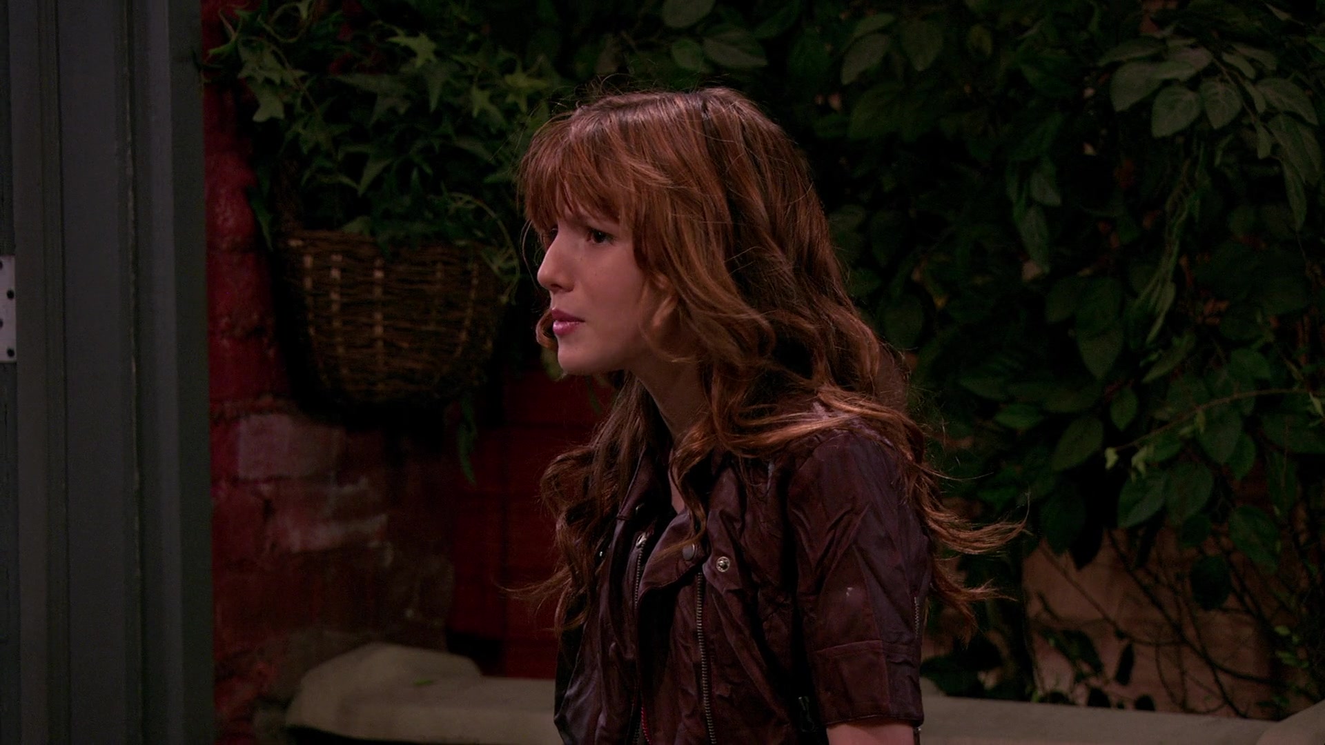 Wizards_of_Waverly_Place_S03E20_Maxs_Secret_Girlfriend_1080p_BTD_002881.jpg Wizards_of_Waverly_Place_S03E20_Maxs_Secret_Girlfriend_1080p_BTD_002881.jpg