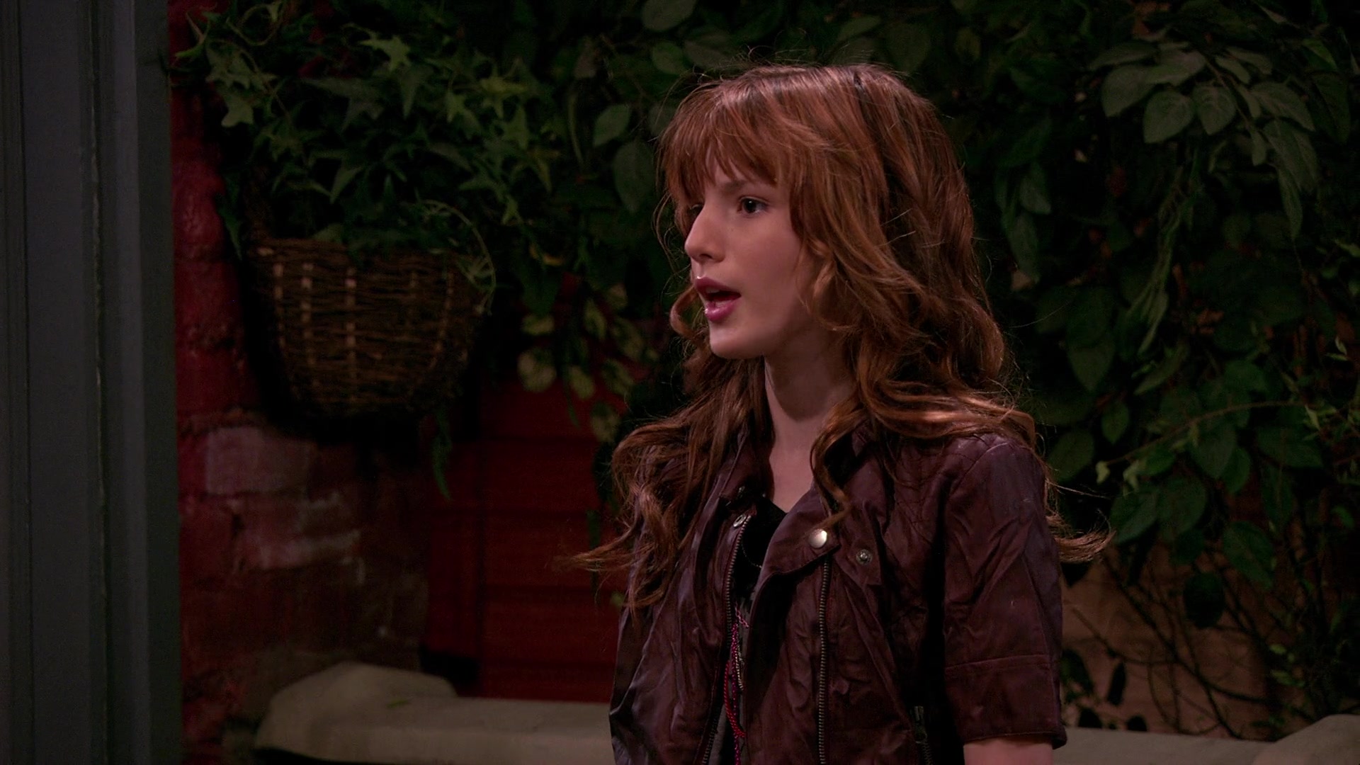 Wizards_of_Waverly_Place_S03E20_Maxs_Secret_Girlfriend_1080p_BTD_002890.jpg Wizards_of_Waverly_Place_S03E20_Maxs_Secret_Girlfriend_1080p_BTD_002890.jpg