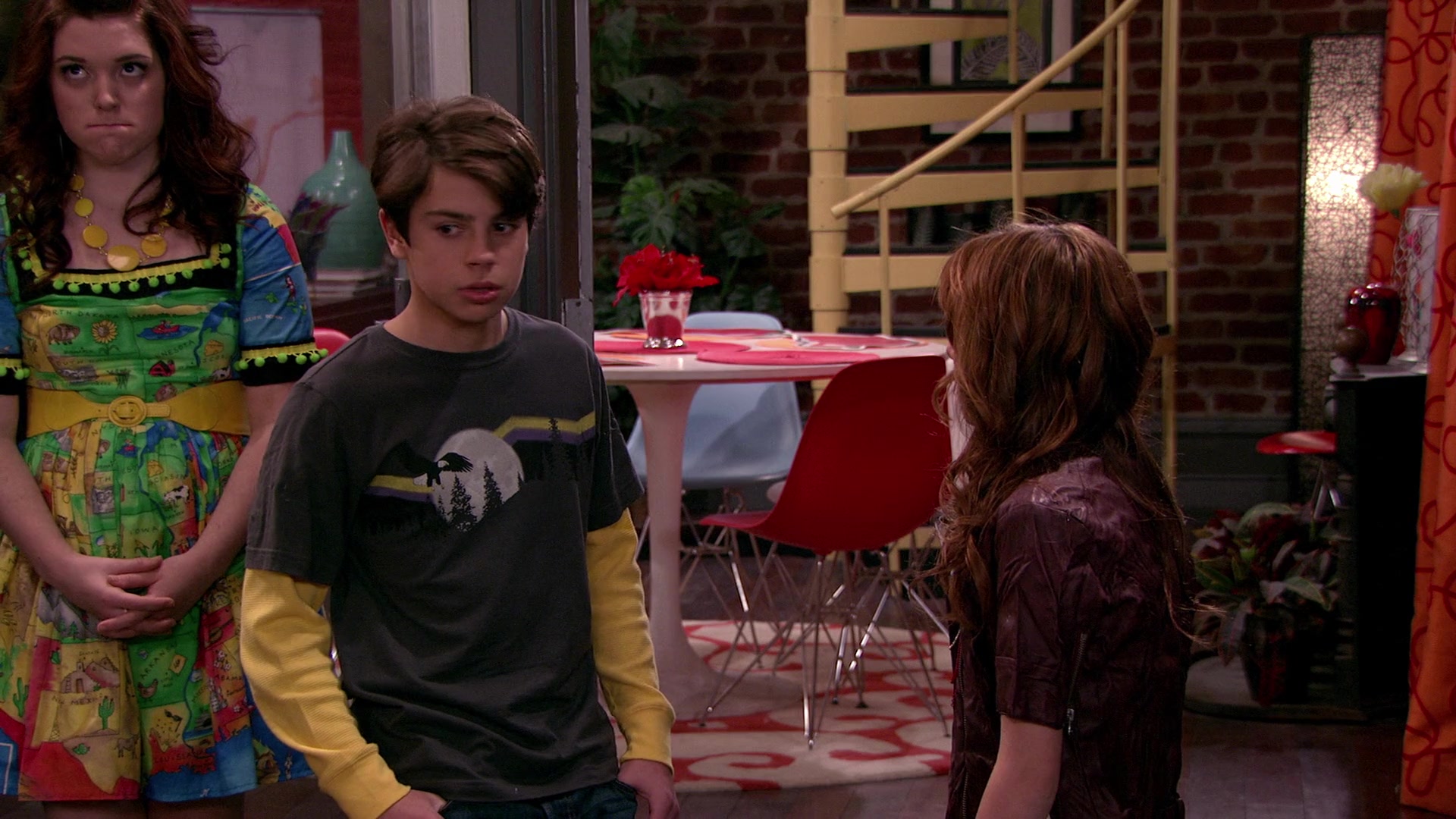 Wizards_of_Waverly_Place_S03E20_Maxs_Secret_Girlfriend_1080p_BTD_002892.jpg