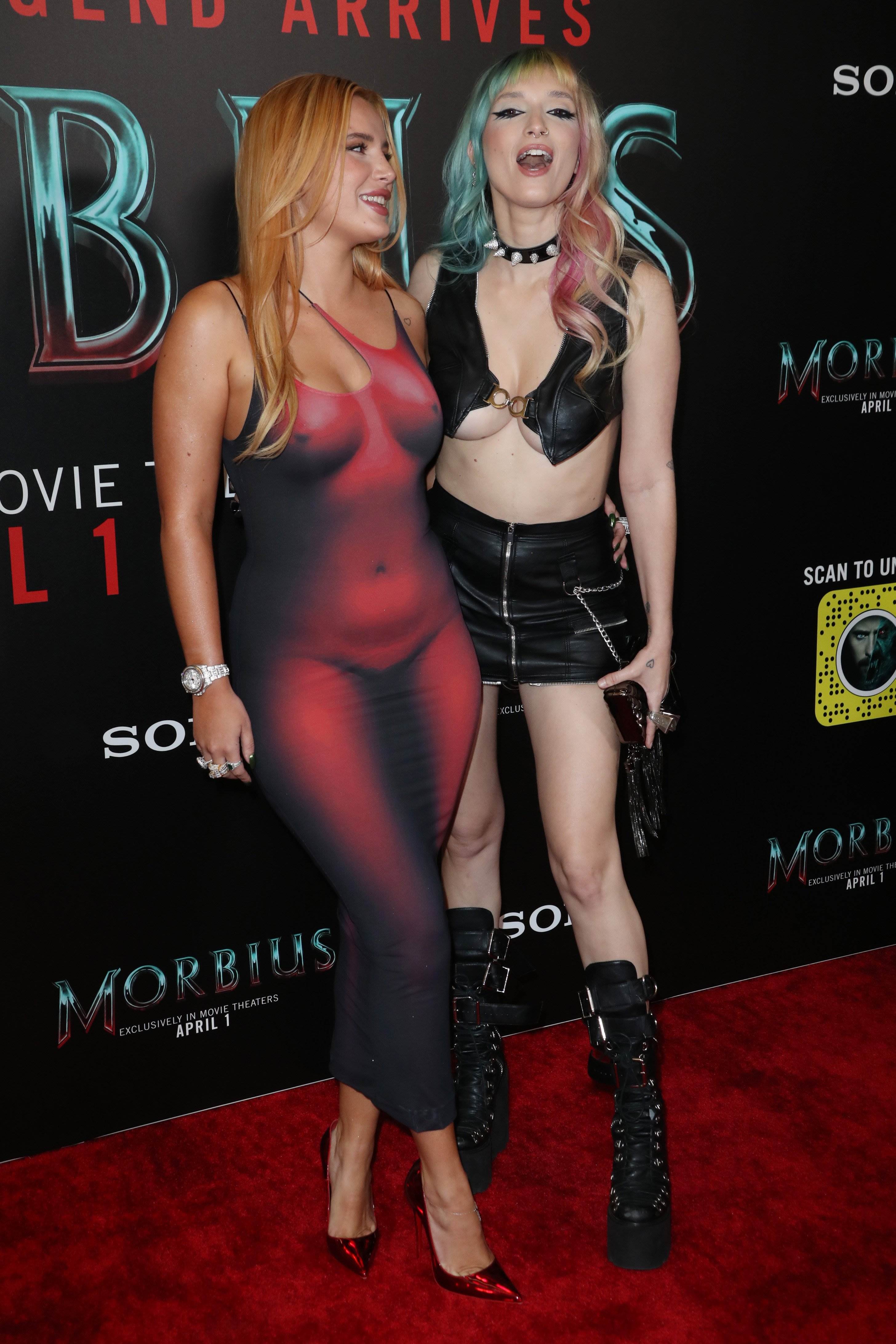 bellathornedaily_285229~0.jpg