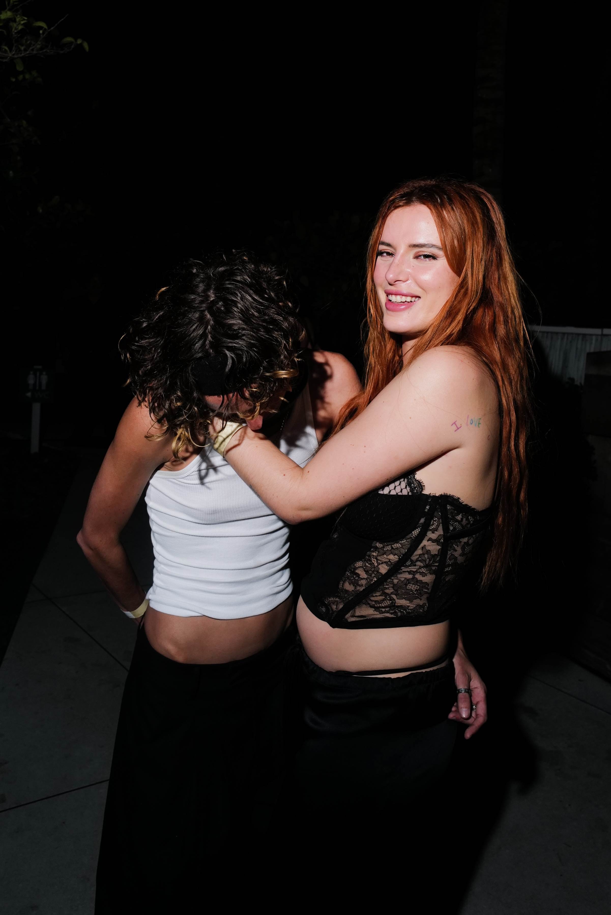 bellathornedaily_28729~5.jpg