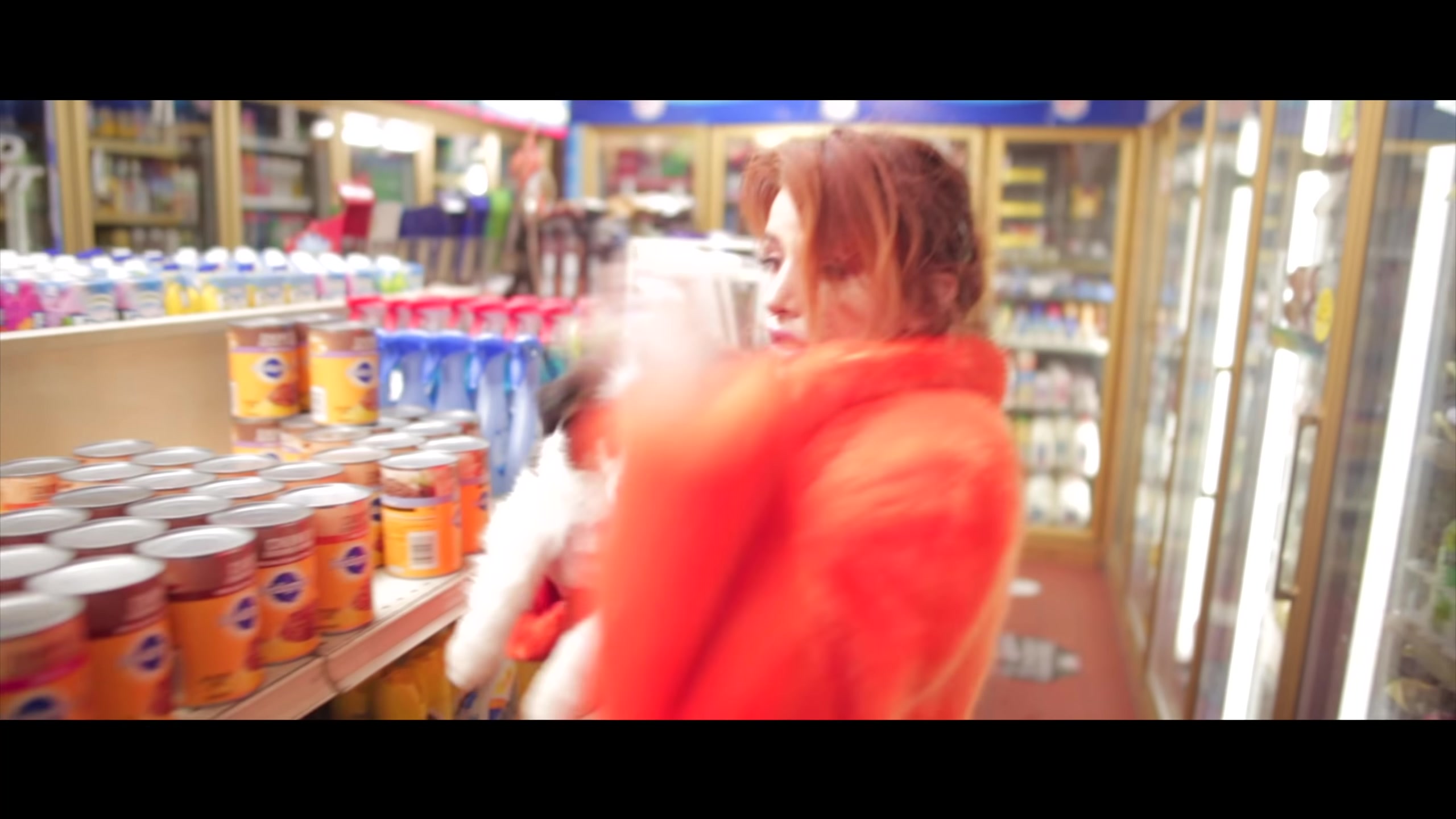bellathornedaily_cLOUT_9_mv_000116.jpg