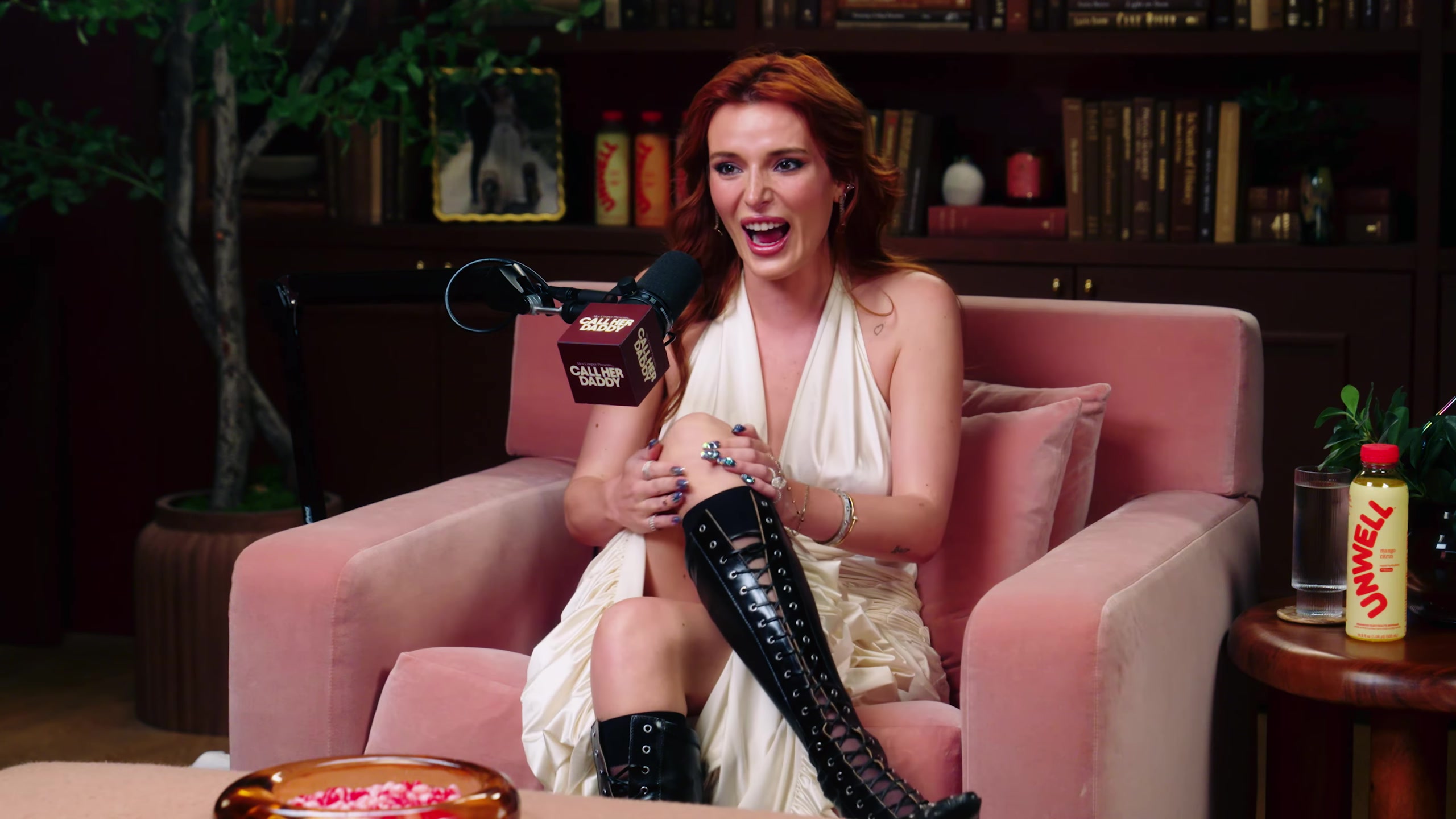 bellathornedaily_callherdaddy_podcast_001194.jpg bellathornedaily_callherdaddy_podcast_001194.jpg