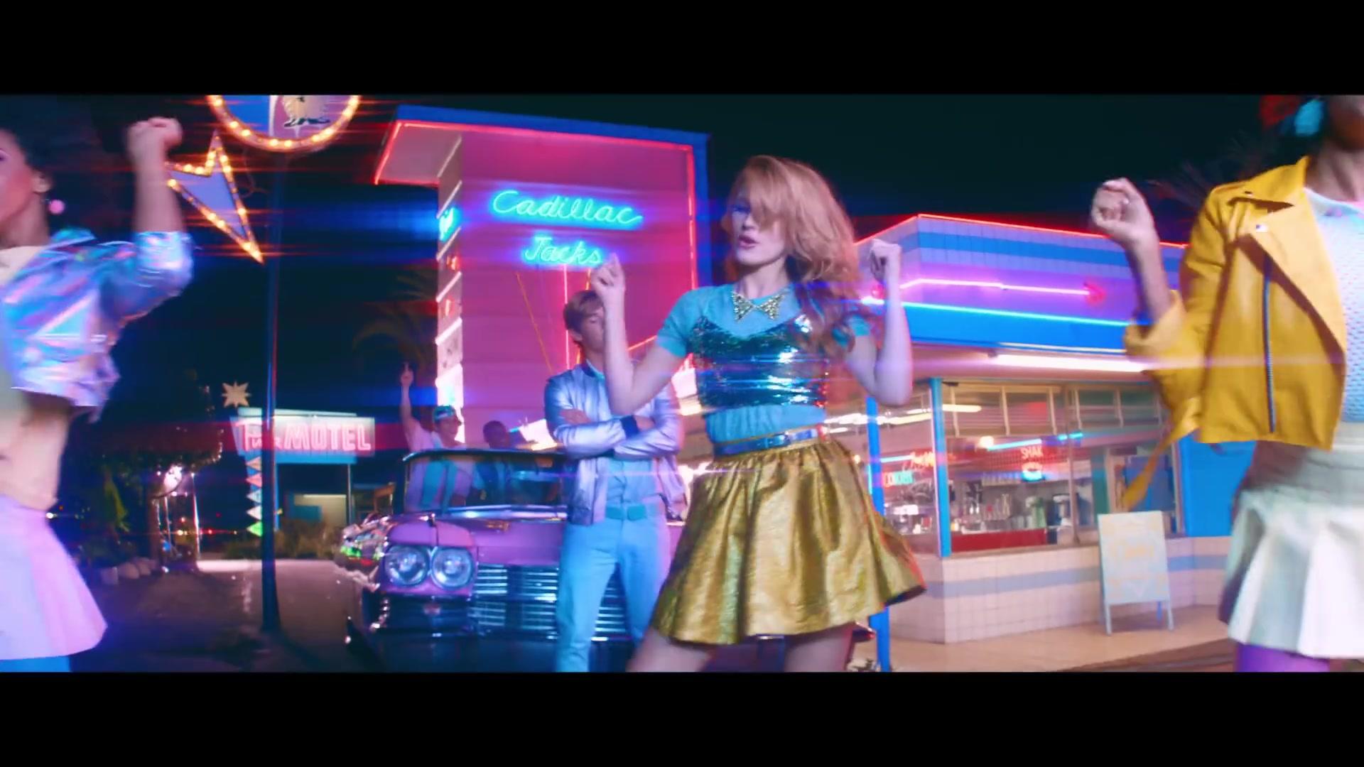 bellathornedaily_callitwhatever_screencaps_000408.jpg bellathornedaily_callitwhatever_screencaps_000408.jpg