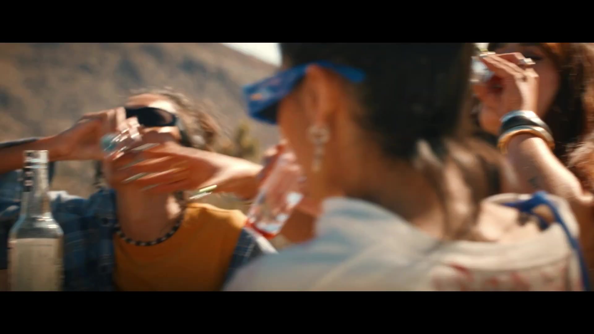 bellathornedaily_findyourfriends_trailer_000035.jpg