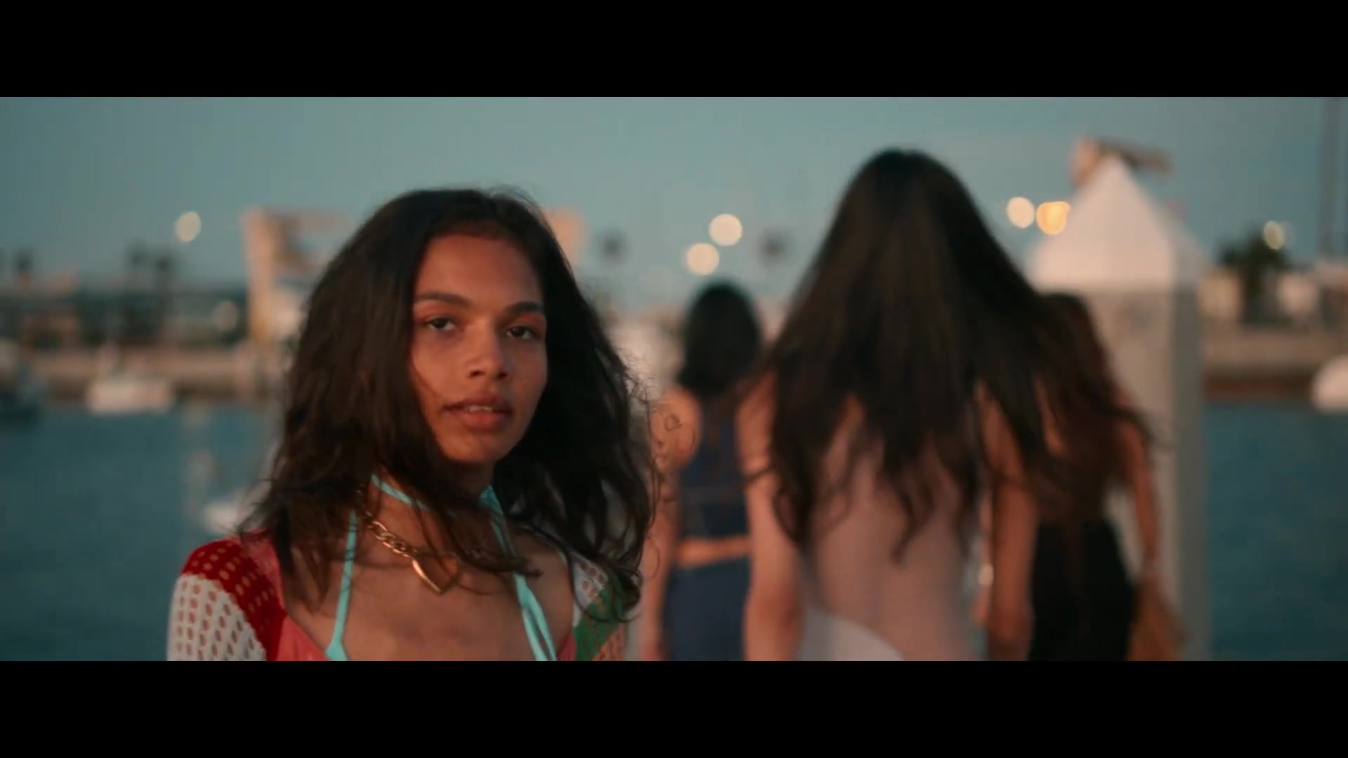 bellathornedaily_findyourfriends_trailer_000151.jpg bellathornedaily_findyourfriends_trailer_000151.jpg