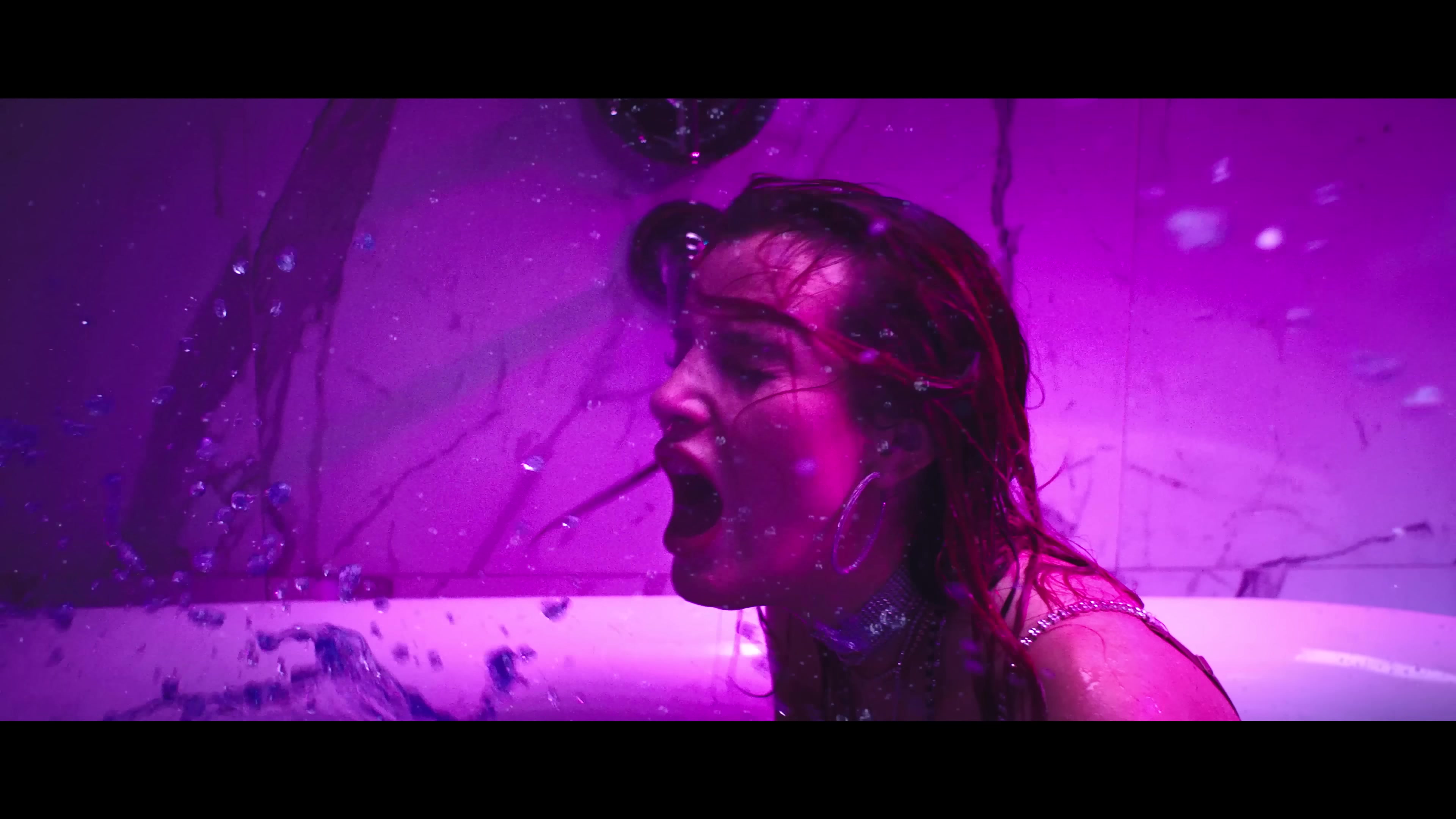 bellathornedaily_justcall_mv_000074.jpg bellathornedaily_justcall_mv_000074.jpg