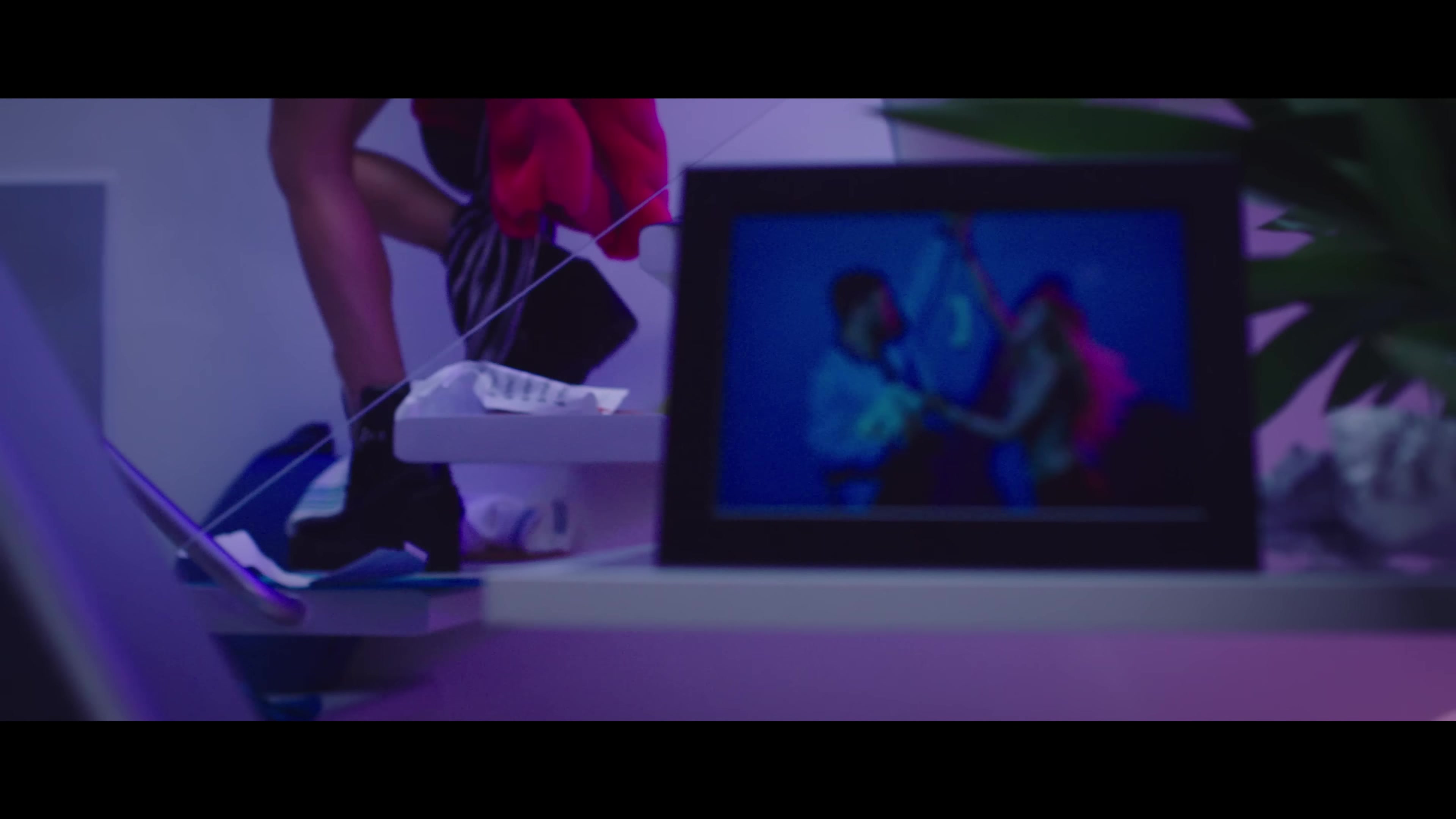 bellathornedaily_justcall_mv_000096.jpg bellathornedaily_justcall_mv_000096.jpg