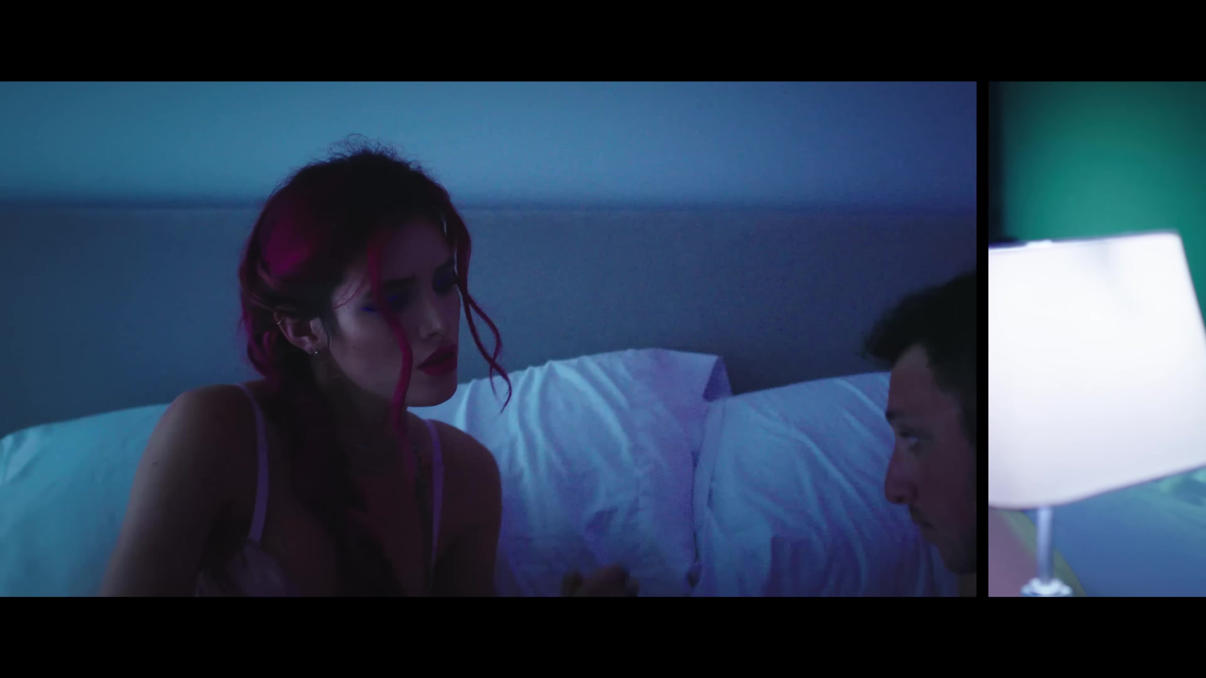 bellathornedaily_justcall_mv_000128.jpg bellathornedaily_justcall_mv_000128.jpg