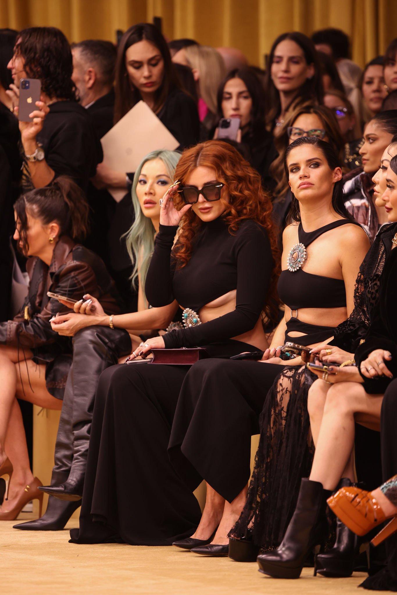 bellathornedaily_robertocavalli_mfw_282529.jpg