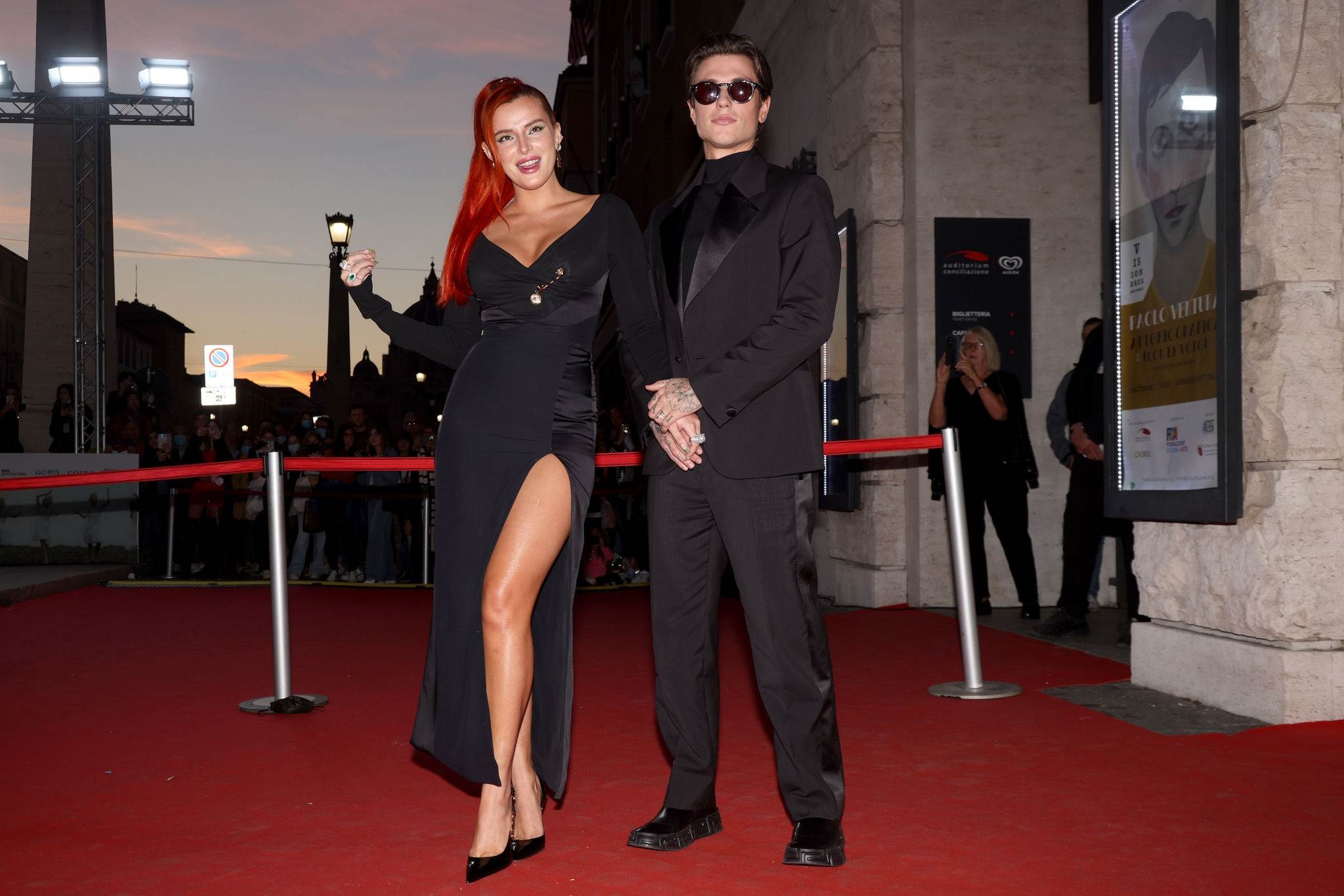 bellathornedaily_timeisup_premiere_redcarpet_rome_286929.jpg bellathornedaily_timeisup_premiere_redcarpet_rome_286929.jpg