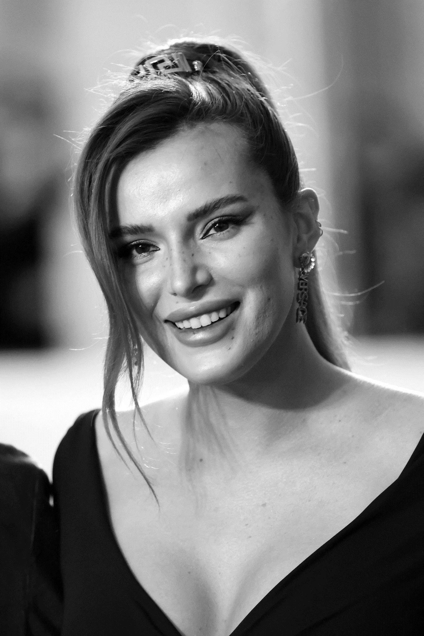 bellathornedaily_timeisup_premiere_redcarpet_rome_28729.jpg