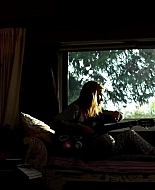 Bella_BurnSoBright_MV_MidnightSun_BTD_046.jpg