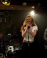 Bella_BurnSoBright_MV_MidnightSun_BTD_121.jpg
