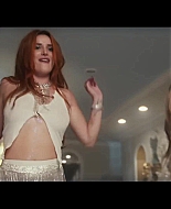 Bella_ShakeIt_MV_BTD_208.jpg