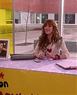 Frenemies_2012_1080p_BTD_005817.jpg