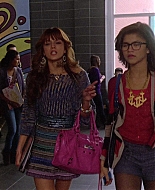 Frenemies_2012_1080p_BTD_006151.jpg