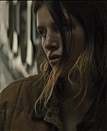 Girl_2020_1080p_BTD_003885.jpg