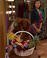 Good_Luck_Charlie_S02E13_1080p_BTD_001251.jpg