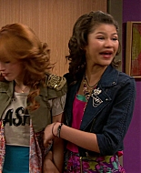 Good_Luck_Charlie_S02E13_1080p_BTD_001333.jpg
