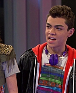 Good_Luck_Charlie_S02E13_1080p_BTD_001909.jpg