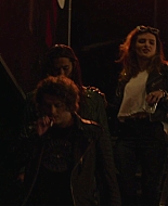 Paradise_City_2021_S01E01_1080p_BTD_000019.jpg