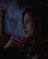 Paradise_City_2021_S01E01_1080p_BTD_002462.jpg